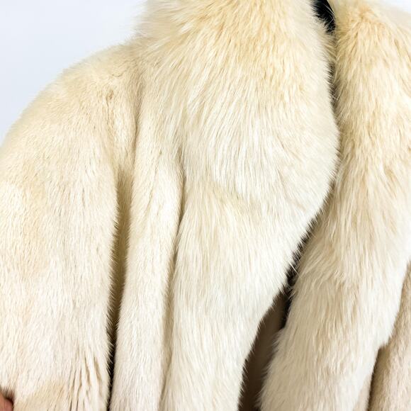 Christian Dior Fourrure Vintage Genuine Fur Coat Luxury Designer Coat Winter - Picture 15 of 15